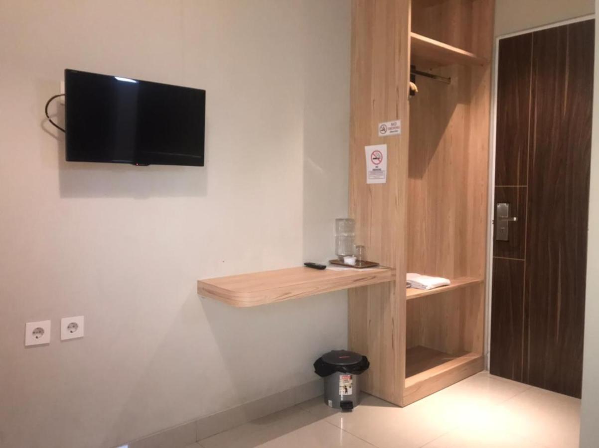 Apple Jakarta